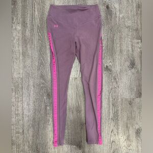 Under Armour Women’s taped Favorite leggings size small